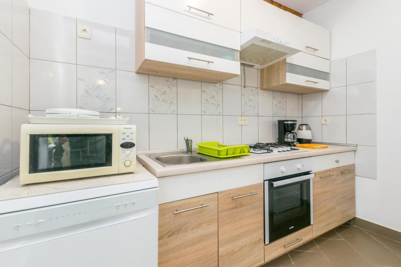 Holiday Home Olga With Pool &Pet Friendly PUY Exterior foto