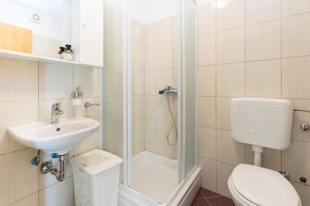 Holiday Home Olga With Pool &Pet Friendly PUY Exterior foto